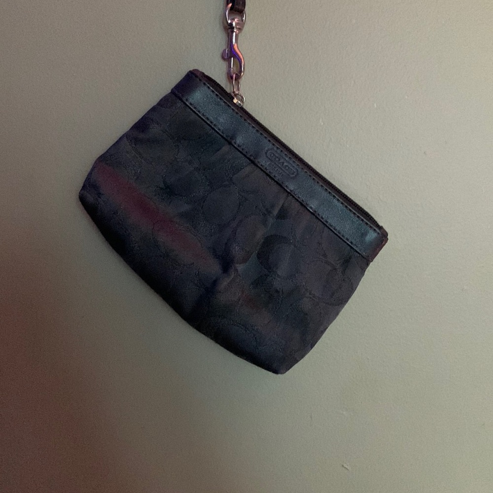 this is a coach wallet, barely used